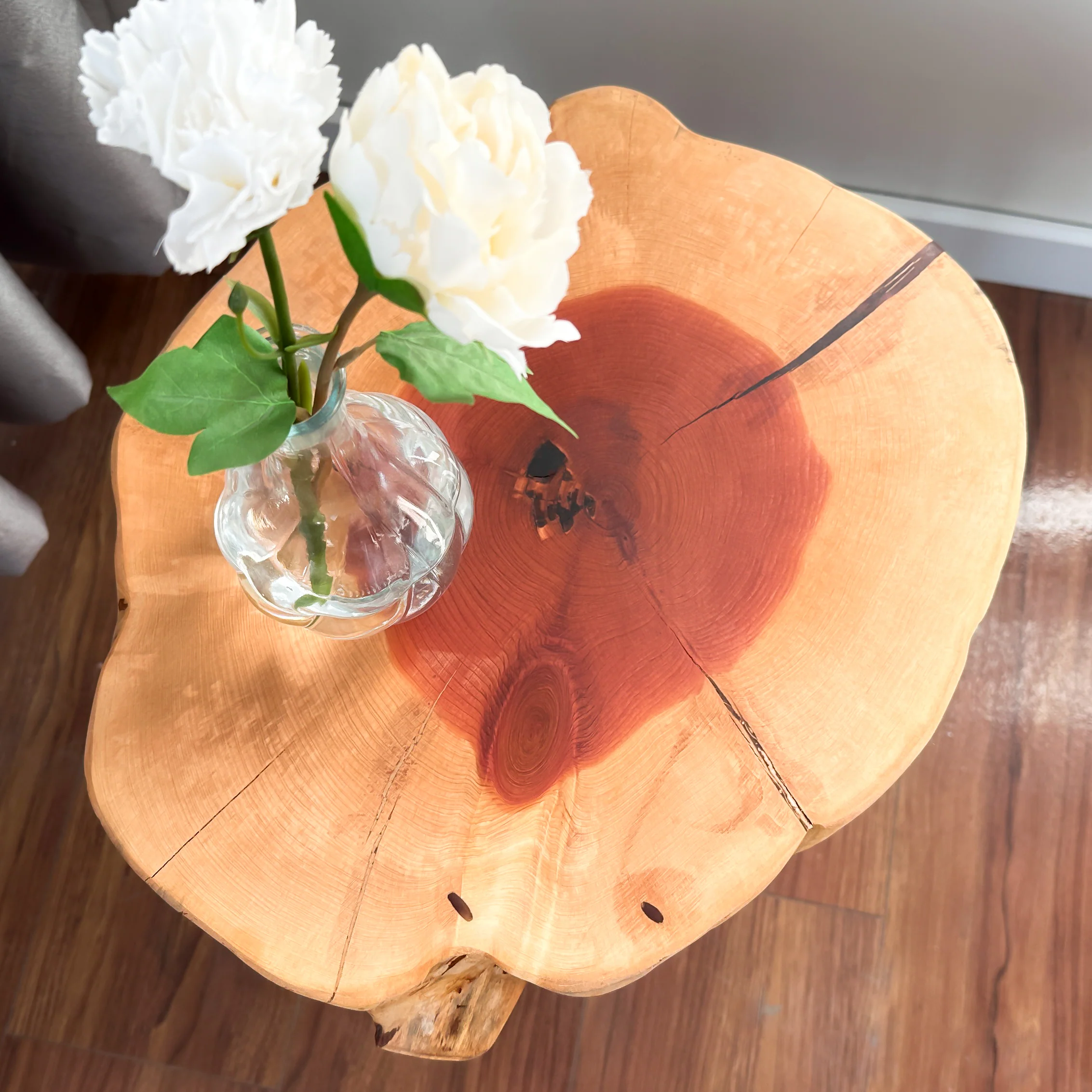 Live Edge Wood Slab Side Table - Red Cedar - Image 4